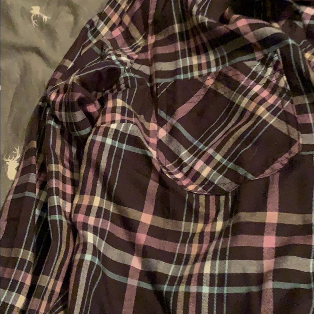 Button down - Picture 3 of 4
